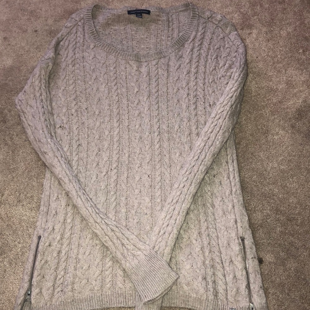 5/20 AE knit sweater
